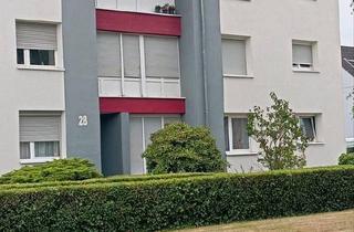 Wohnung kaufen in 47809 Krefeld, Krefeld - Helle und geräumige 2,5 Zimmer Wohnung zu verkaufen