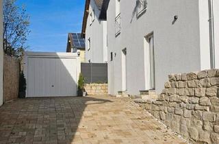 Doppelhaushälfte kaufen in 85095 Denkendorf, Denkendorf - Neuwertige Doppelhaushälfte mit Garage, Terrasse und Balkon