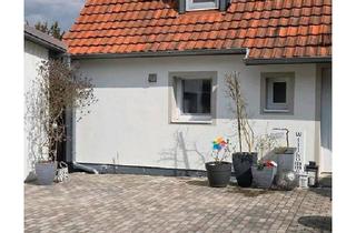 Haus kaufen in 97464 Niederwerrn, Niederwerrn - Doppehaushäflte in Niederwerrn