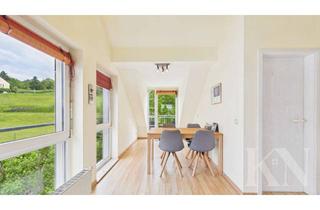 Wohnung kaufen in 66292 Riegelsberg, Wohnen in Riegelsberg – Gepflegte Dachgeschosswohnung mit Balkon