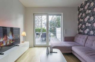 Wohnung kaufen in 12529 Schönefeld, Bezugsfreie 3-Zimmer Wohnung in Neubau-Stadtvilla mit zwei Terrassen und Garten