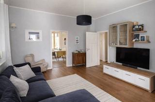 Wohnung kaufen in 65527 Niedernhausen, 155 m² EG-Wohnung in stilvoller Altbauvilla mit Privatgarten + provisionsfrei
