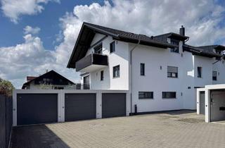 Wohnung kaufen in 83024 Rosenheim, NEUBAU (2022) - Hochwertige Dreizimmerwohnung in idealer Lage mit großem Kellerraum und Einzelgarage