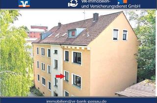 Wohnung kaufen in 94032 Passau, Altbaucharme trifft Wohnkomfort -Bezugsfreie 2-Zimmer-Eigentumswohnung mit Balkon & großzügigem Ge