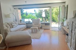 Wohnung kaufen in Epfentalstraße 19, 78052 Villingen-Schwenningen, Helle 2,5 Wohnung mit Terrasse, EBK & Garage in Marbach, Villingen-Schwenningen