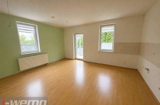 Wohnung kaufen in 01640 Coswig, Die Perfekte mit allen Extras und eigenem riesigem Garten