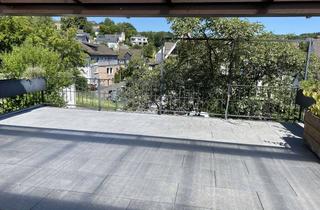 Wohnung mieten in Markt, 57271 Hilchenbach, Großzügige 115 qm große Wohnung mit 40 qm Dachterrasse im Herzen von Hilchenbach