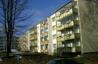 Wohnung mieten in Juri-Gagarin-Ring 47, 23966 Wismar-West, Schöne 2-Raumwohnung im Köppernitztal mit Balkon und Badewanne