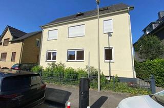 Wohnung mieten in 33330 Gütersloh, Zu Fuß in die City! Renovierte 3- ZKB Wohnung in zentraler Lage von Gütersloh