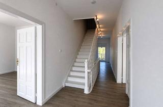 Wohnung mieten in Benninghauser Straße 172, 59556 Lippstadt, Einziehen & Wohlfühlen | Traumhafte Altbauwohnung mit ca. 130 m² in Benninghausen