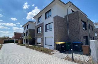 Wohnung mieten in 28844 Weyhe, Exklusive neuwertige 3-Zimmer-Wohnung mit EBK und Balkon in bester Lage