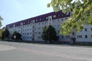Wohnung mieten in Stadtseeallee 11, 39576 Stendal, 3-Raum-Wohnung mit großem Badezimmer und toller Wohnküche