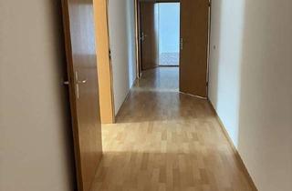 Wohnung mieten in Solbrigplatz, 08468 Reichenbach im Vogtland, große Dachgeschoßwohnung im Herzen von Reichenbach