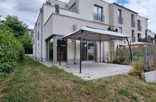 Wohnung mieten in 85356 Freising, ... geräumige 4-Zimmer-Wohnung mit Terrassen, Garten und EBK in zentraler Lage ...