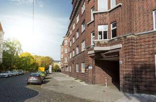 Wohnung mieten in Fritz-Reuter-Straße 46, 27568 Lehe, Große gepflegte 2-Zimmer-Altbauwohnung mit Fußbodenbelag in Bremerhaven-Lehe!