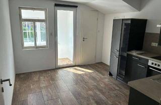 Wohnung mieten in Eschenweg, 74747 Ravenstein, Attraktive 2,5-Zimmer-Wohnung in zentraler Lage von Ravenstein