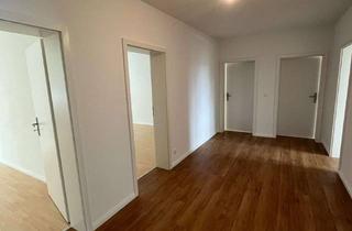 Wohnung mieten in Magdeburger Straße 22, 29345 Unterlüß, Helle 4-Zimmer-Wohnung mit flexiblen Wohnmöglichkeiten