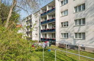 Wohnung mieten in H.-Heine-Straße 43, 06618 Naumburg, Schöne 3-Raum Wohnung im Erdgeschoss mit Balkon in der H.-Heine-Straße 43 Naumburg (Saale)
