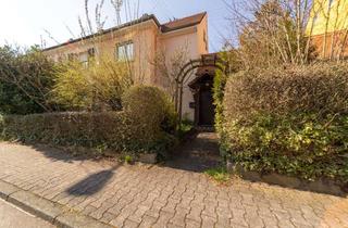 Reihenhaus kaufen in Coburger Weg 12, 65931 Zeilsheim, Charmantes Reihenhaus mit Gartenidylle in ruhiger Lage