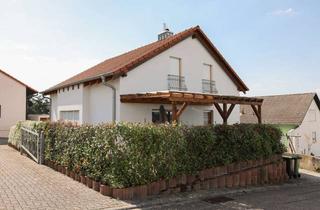 Einfamilienhaus kaufen in Am Steinbruch, 75245 Neulingen, Modernisiert & gepflegt: Freistehendes Einfamilienhaus mit Wohlfühlcharakter