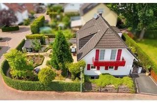 Haus kaufen in 40699 Erkrath, Ein Zuhause zum Verlieben – Landhausflair, Kamin, Sauna und Traumgarten in Hochdahl