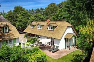 Haus kaufen in 18209 Wittenbeck, Wohlfühlhaus mit Kamin und großer Terrasse auf dem Gut Klein Bollhagen - nahe der Ostsee bei Küh...