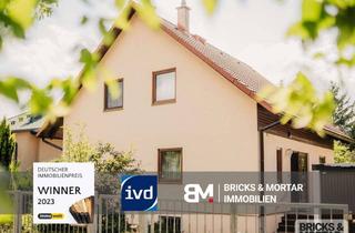 Einfamilienhaus kaufen in 04207 Grünau-Siedlung, Attraktives Einfamilienhaus mit großem Garten, Balkon und flexibler Raumaufteilung