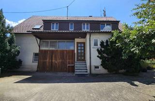 Haus kaufen in 71106 Magstadt, Freistehendes Ein- Zweifamilienhaus mit Garten und großer Garage