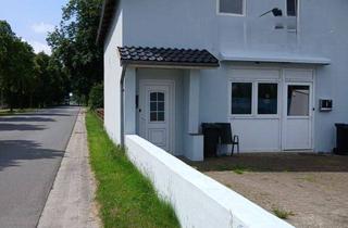Anlageobjekt in 27607 Geestland, Wohn- & Gewerbeimmobilie mit Herz und Perspektive – Wohnhaus mit 5 Einheiten & Autowerkstatt .