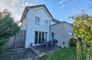 Haus mieten in 88250 Weingarten, Weingarten-ZentrumCharmantes Einfamilienhaus am Schlossgarten