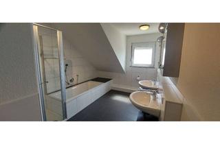 Haus mieten in 72649 Wolfschlugen, DHH in ruhiger Lage von Wolfschlugen ab 22.7.26 zu vermieten