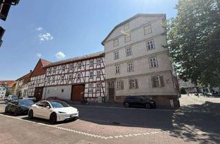 Anlageobjekt in 37269 Eschwege, Denkmalgeschütztes Wohn- und Geschäftshaus mit Scheunentrakt in zentraler Lage von Eschwege