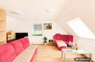 Anlageobjekt in 97525 Schwebheim, RENDITEOBJEKT: Vielseitige Immobilie mit Gewerbeeinheit und Wohnraum