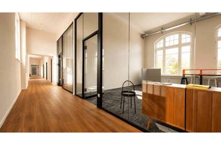 Büro zu mieten in 13403 Wittenau, Flexible Bürofläche im Obergeschoss mit ca. 370 m² für Praxis oder Verwaltung