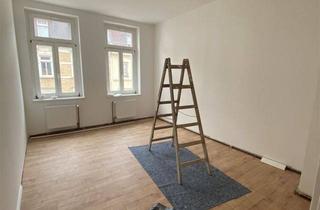 Wohnung mieten in Raschwitzer Strasse 25, 04416 Markkleeberg, Markkleeberg* tlw. neu renoviert* gemütliche 2 Zi-Whg* Tageslichtbad mit Wanne* Stellplatz