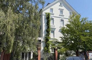 Wohnung kaufen in 64287 Darmstadt, 4-5 Zimmerwohnung mit Terrasse, Balkon und Dachgarten