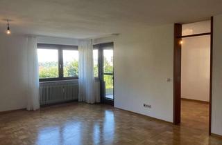 Wohnung mieten in Zwehrenbühlstraße 63, 72070 Tübingen, Wohnen in ruhiger Hanglage: 3,5-Zimmer-Wohnung mit 2 Terrassen, Garage, Außenstellplatz & Garten