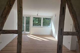 Wohnung mieten in 51766 Engelskirchen, Stilvolle 3-Zimmer-Dachgeschosswohnung mit Balkon, Weitblick und KfW-40-Standard
