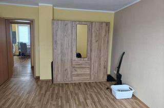 Wohnung mieten in 98553 Schleusingen, Alltagstaugliche 3-Zimmer-Wohnung in Schleusingen