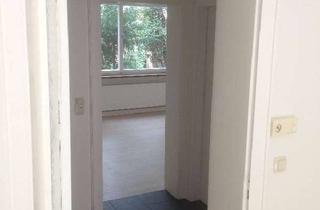 Wohnung mieten in 90409 Nürnberg, helle 2-Zimmer Whg. am Rande der Altstadtmauer, Nbg.Nord