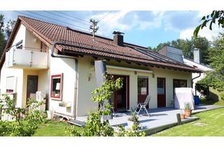 Wohnung mieten in Untere Burgstraße 40, 73773 Aichwald, Lichtdurchflutete 4,5-Zimmer-Terrassenwohnung mit gehobener Innenausstattung und EBK in Aichwald