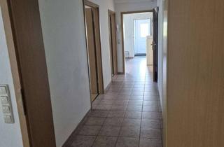 Wohnung mieten in 91315 Höchstadt, Barrierefreie 3-Zi-Wohnung 90m² | Warmmiete pauschal | sofort frei