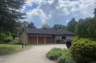 Villa kaufen in 37120 Bovenden, Repräsentative Villa auf einem 1,5 ha großen, parkähnlichem Grundstück
