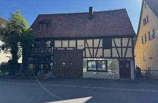 Haus kaufen in 97996 Niederstetten, Platz ohne Ende: Haus mit großer Scheune und Ausbaureserve