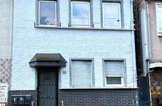 Mehrfamilienhaus kaufen in 58636 Iserlohn, Mehrfamilienhaus mit drei Wohneinheiten – Solide Kapitalanlage in Iserlohn