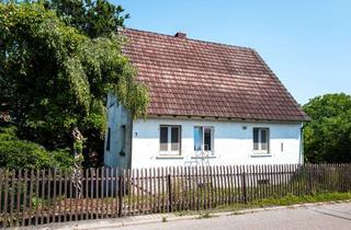 Einfamilienhaus kaufen in 74564 Crailsheim, Viel Platz für Ihre Ideen – Einfamilienhaus mit Entwicklungspotenzial in Crailsheim