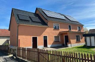 Haus kaufen in 01561 Lampertswalde, Preiskracher in Schönfeld! EFH mit 7 Zimmern, Solar, Photovoltaik und Glasfaser