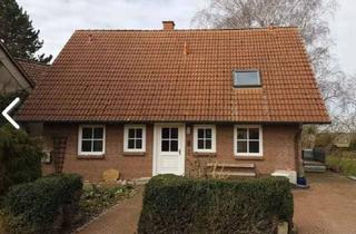 Haus mieten in Kampstraße 22, 31547 Rehburg-Loccum, Freistehendes Einfamilienhaus mit großem Garten und ruhiger Feldrandlage