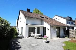 Einfamilienhaus kaufen in 41199 Mönchengladbach, Vielseitige Immobilie mit Einliegerwohnung und weiteren Annehmlichkeiten!