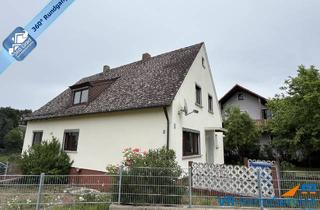 Haus kaufen in 91187 Röttenbach, Für die große oder zwei kleine Familien - Zweifamilienhaus in Röttenbach